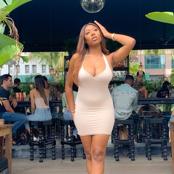 Oh polly beige halter neck dress wrap - Picture 5 of 7